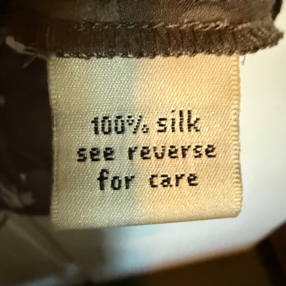 Tyler Boe 100% Silk Floral Blouse Ruffled Size‎ 6 - Picture 12 of 13